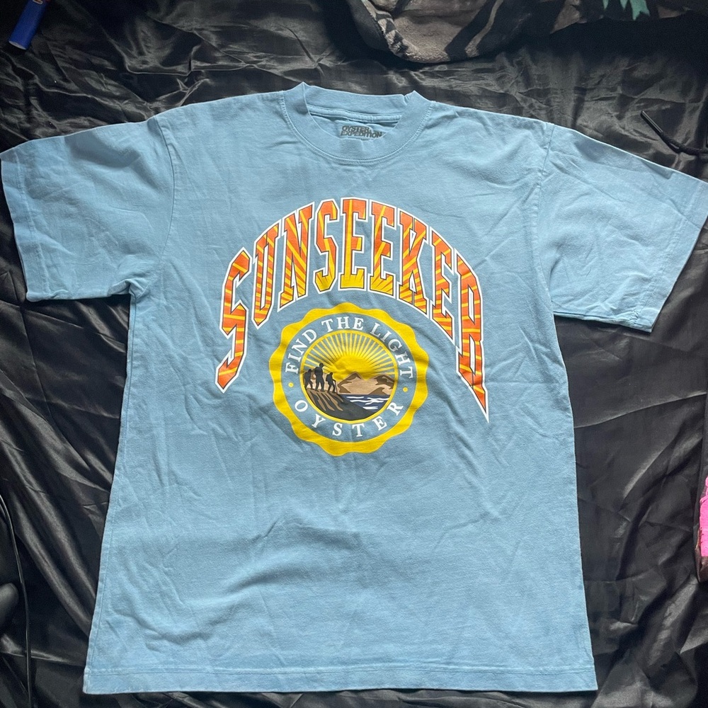 Oster Expedition Medium Tee in Light Blue with Black Print